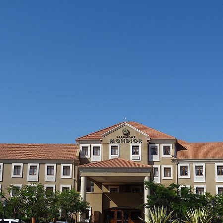 Peermont Mondior Hotel Gaborone Exterior foto