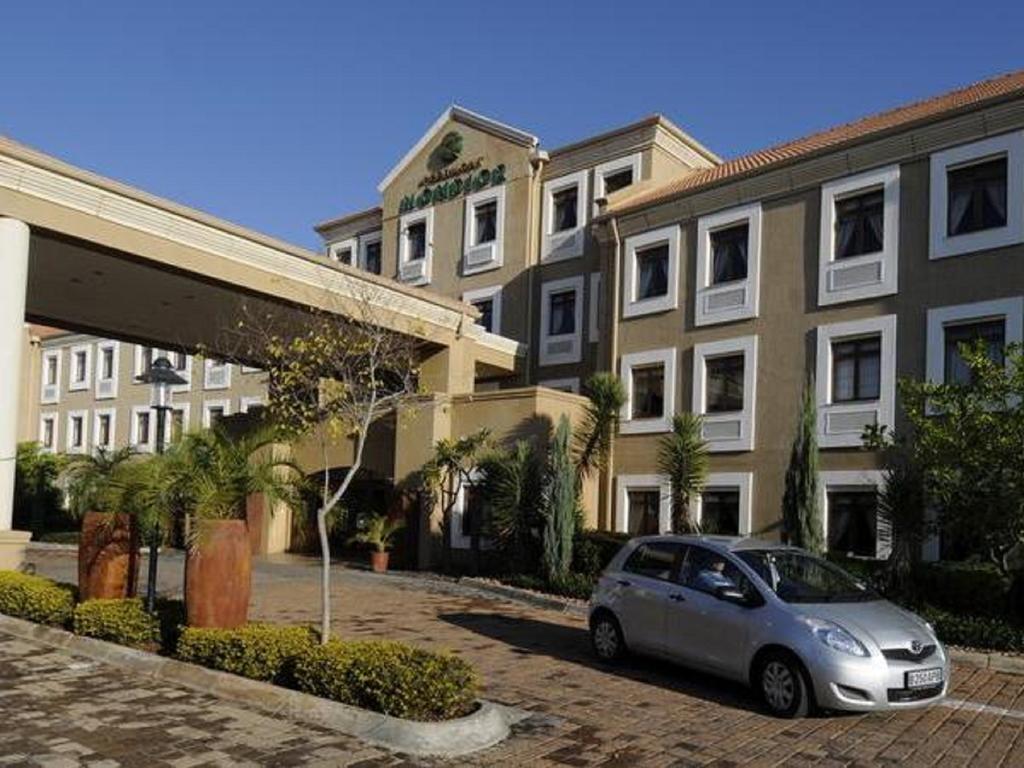 Peermont Mondior Hotel Gaborone Exterior foto