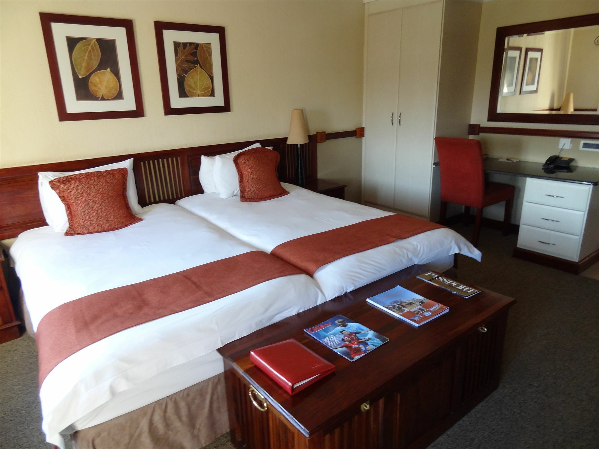 Peermont Mondior Hotel Gaborone Exterior foto